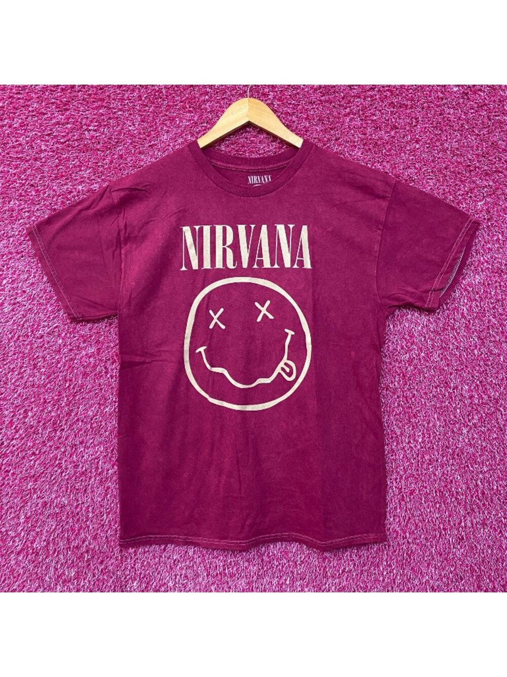 Nirvana Neverming Grunge Magenta Rock Tee Large